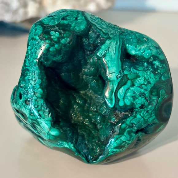 💎 Malachite Polished & Natural Specimen – 250 g - Picture 1 of 10